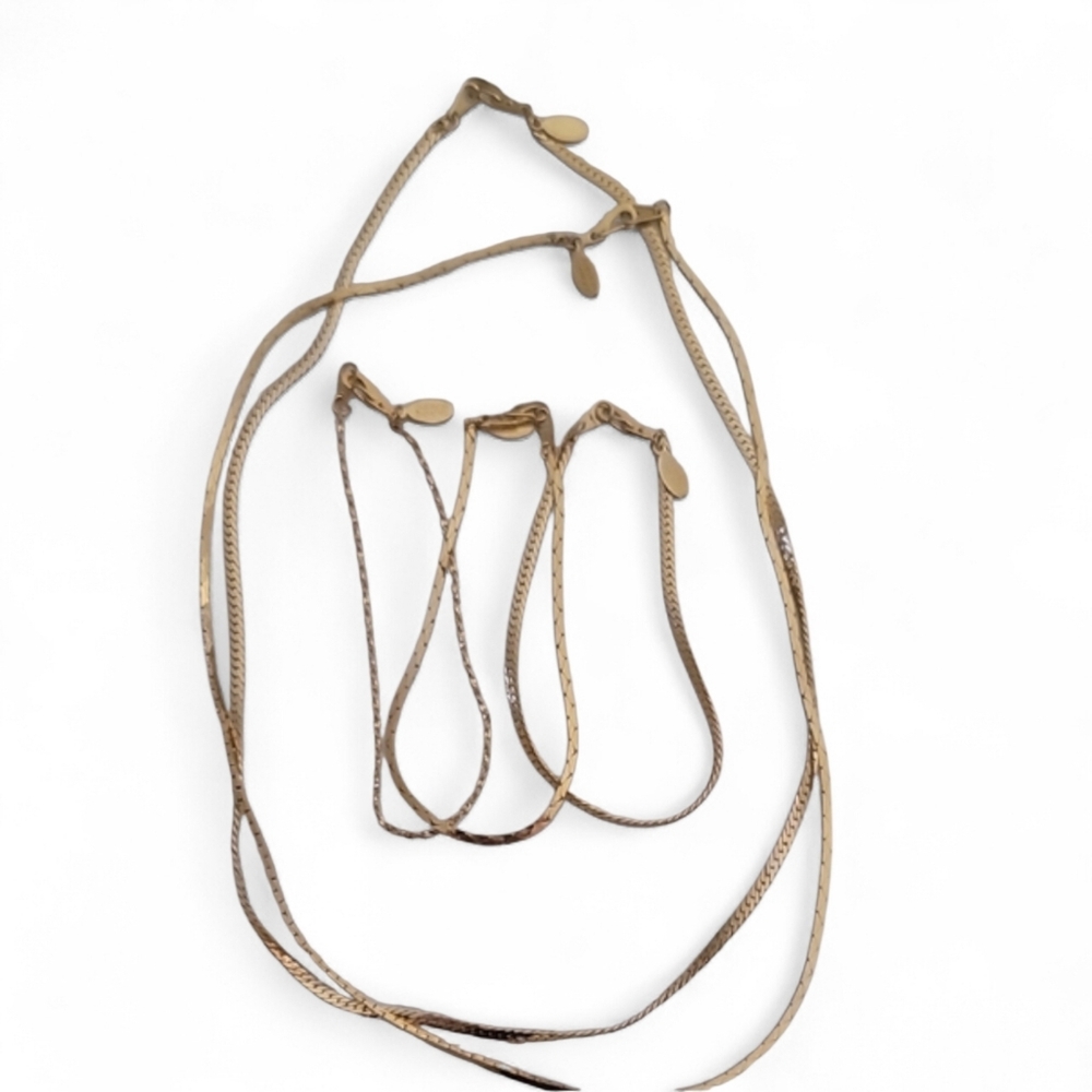 Elegant Gold Chain Necklace and Bracelet Set American Showcase